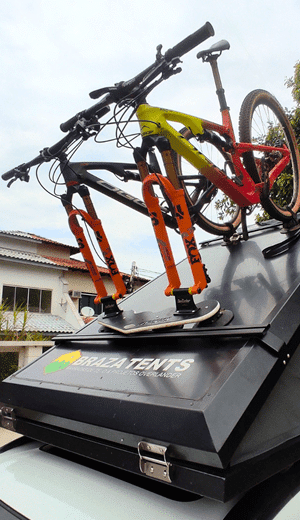 Extreme Sports Mountain Climbing